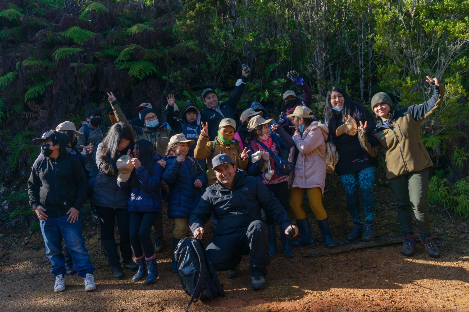 Visita escuelas Chaihuin y Huape a Reserva Costera Valdiviana