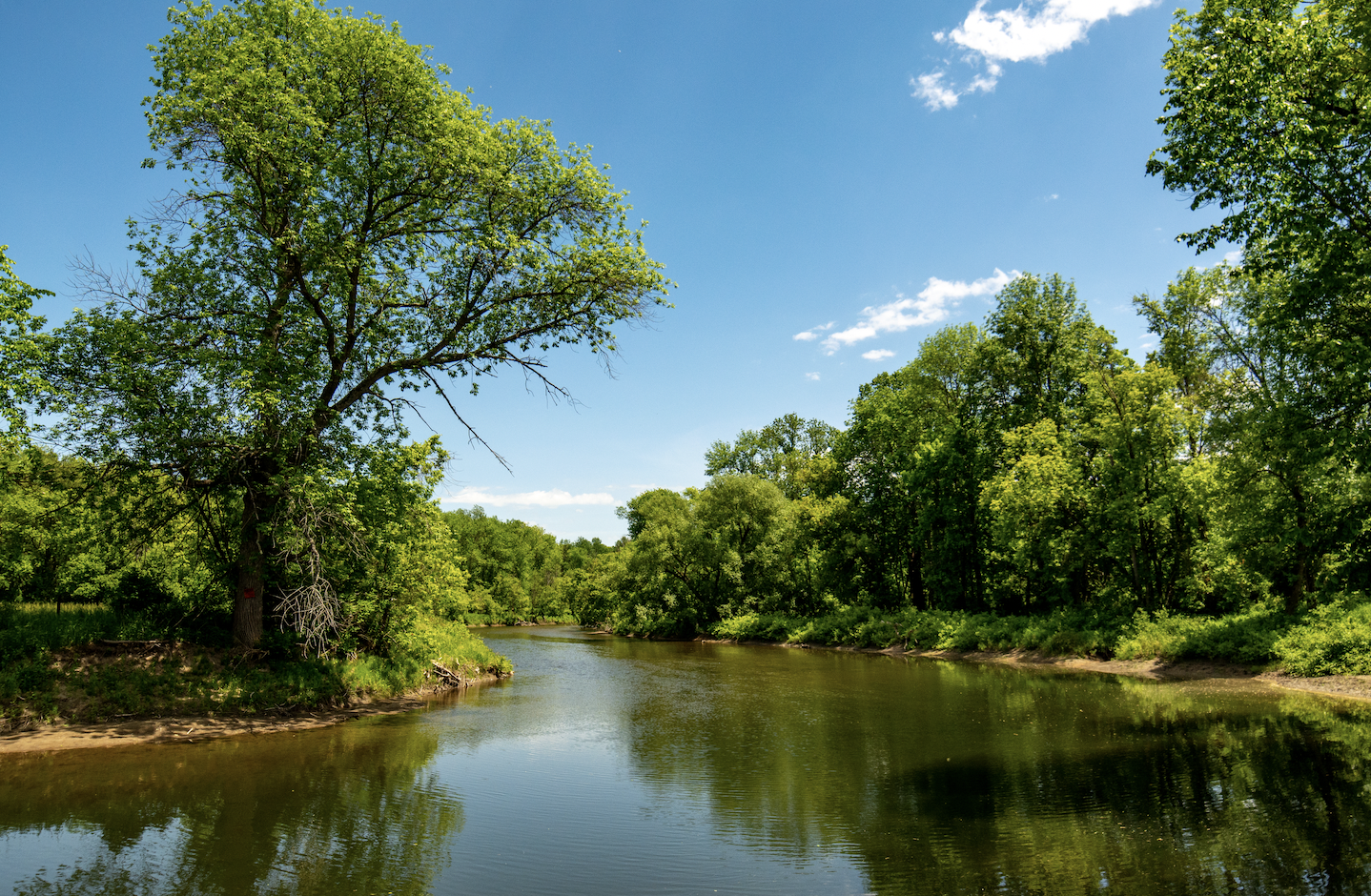 A widescreen view of Boquet River. 